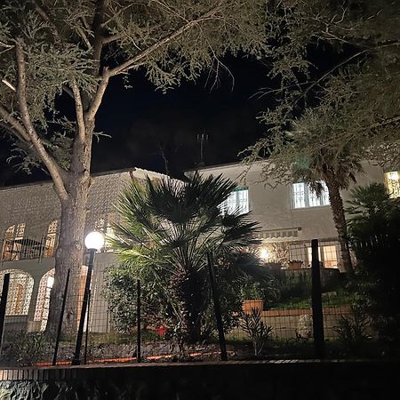 Villa Tara Quercianella Eksteriør billede